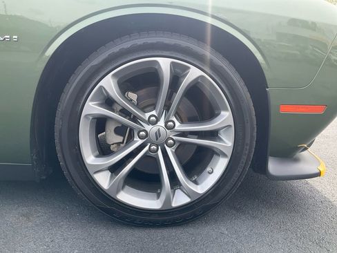 Used 2022 Dodge Challenger R/T w/ Shaker Package RWD image 10