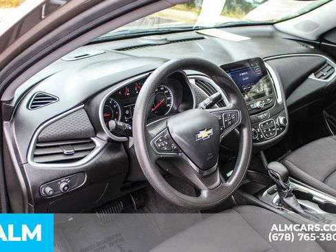 Used 2023 Chevrolet Malibu LT image 32