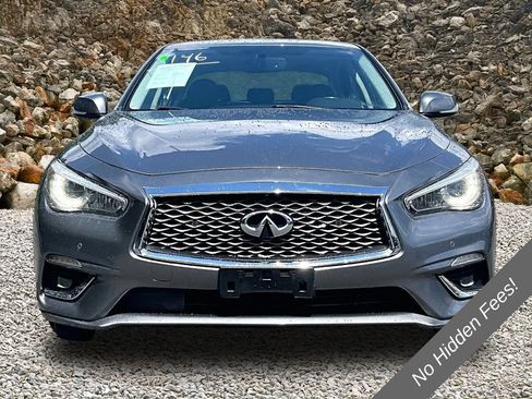 Used 2019 INFINITI Q50 Luxe w/ Essential Package (3.0T Luxe) AWD/4WD image 3