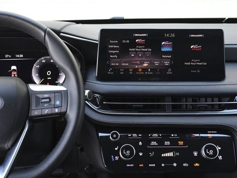 Used 2023 INFINITI QX60 Luxe w/ Cargo Package image 11