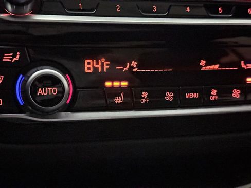 Used 2019 BMW 530i w/ M Sport Package image 36