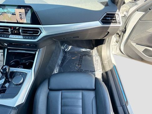 Used 2019 BMW 330i Sedan w/ Premium Package RWD image 17