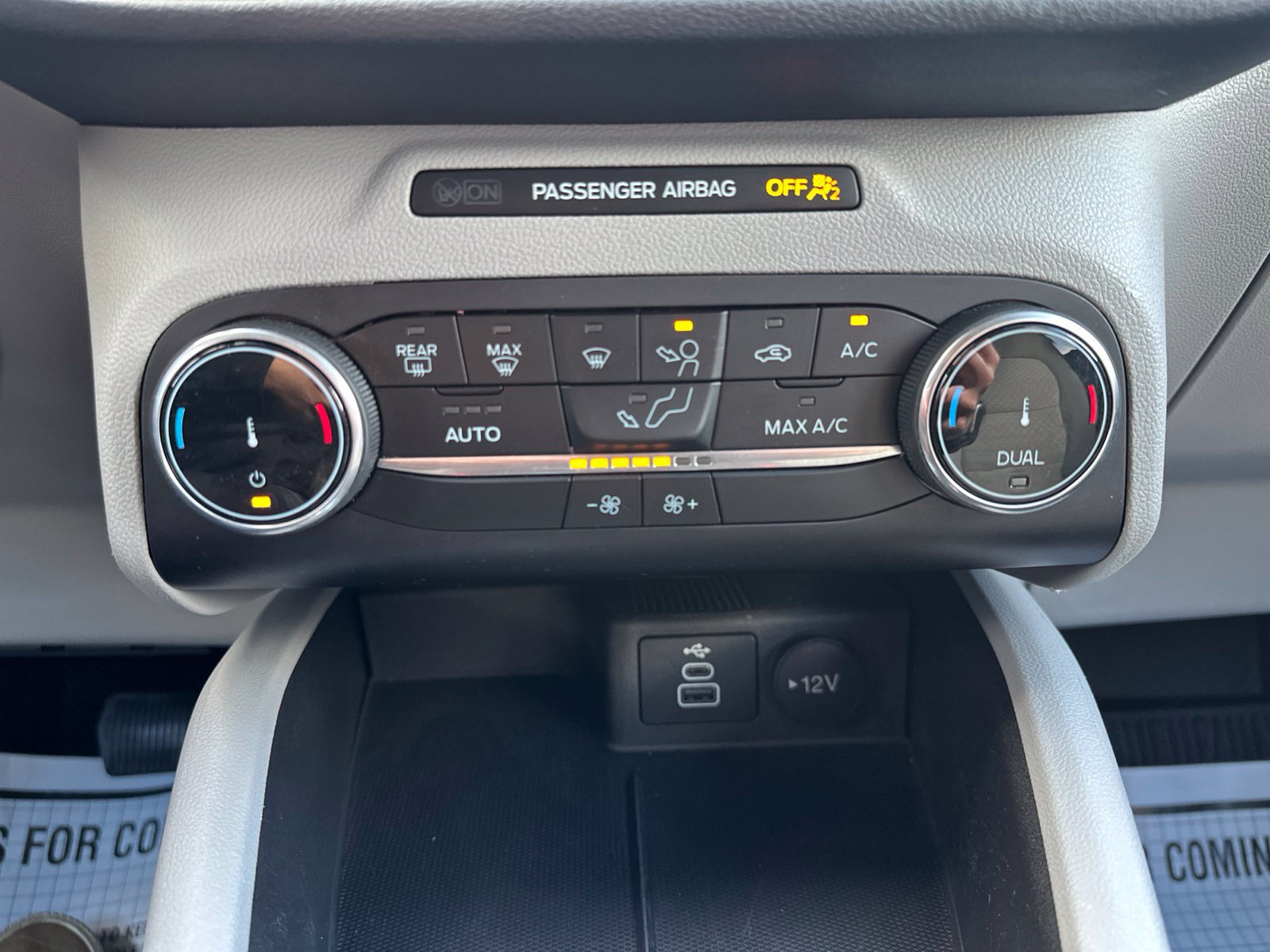 Used 2025 Ford Escape Active AWD/4WD image 60