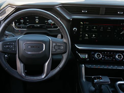Used 2023 GMC Sierra 1500 Denali Ultimate AWD/4WD image 16