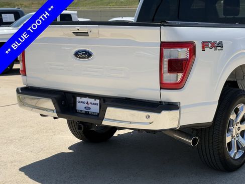Used 2023 Ford F150 Lariat w/ Trailer Tow Package AWD/4WD image 9