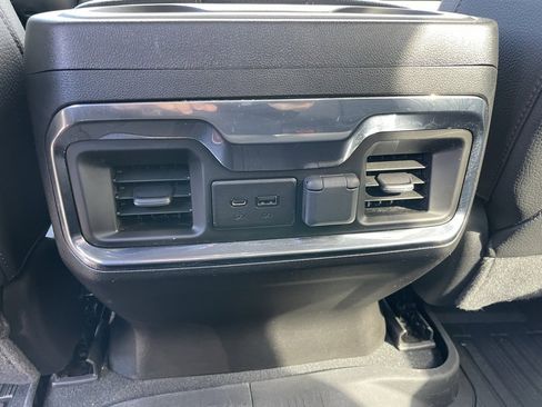 Used 2022 GMC Sierra 2500 Denali image 58