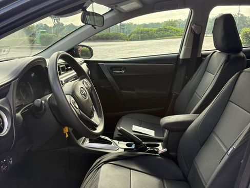 Used 2019 Toyota Corolla LE FWD image 10