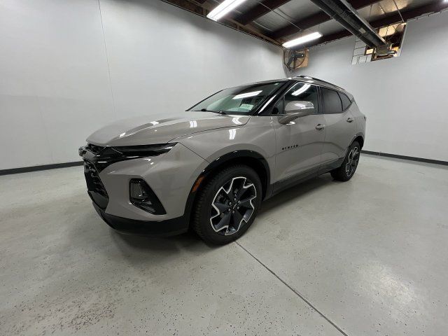 Certified 2021 Chevrolet Blazer RS w/ Enhanced Convenience Package AWD/4WD image 4