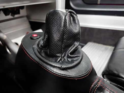 Used 2005 Lotus Elise image 40