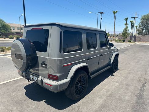 Used 2024 Mercedes-Benz G 550 image 12