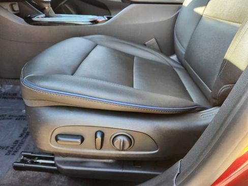 Used 2025 Buick Envista Sport Touring w/ Convenience I Package image 10