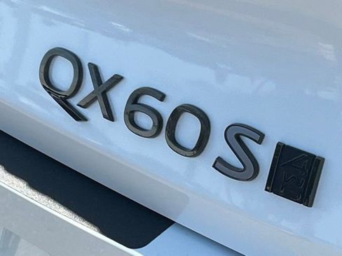 Certified 2026 INFINITI QX60 Sport w/ Dark Cargo Package AWD/4WD image 34