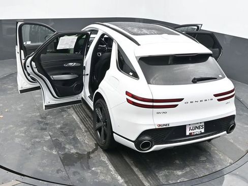 Used 2023 Genesis GV70 2.5T Sport Prestige w/ Sport Prestige Package image 65