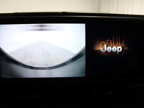 Used 2025 Jeep Wrangler Unlimited Sport S 4xe AWD/4WD image 15