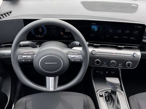 New 2026 Hyundai Kona SE AWD/4WD image 17