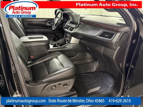Used 2021 Chevrolet Suburban Z71 w/ Z71 Signature Package AWD/4WD image 41