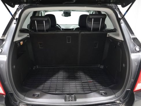 Used 2022 Chevrolet Trax LT w/ Premium Seat Package image 20