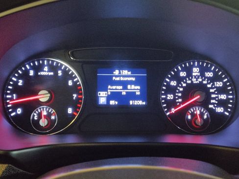 Used 2019 Kia Sorento AWD V6 image 23