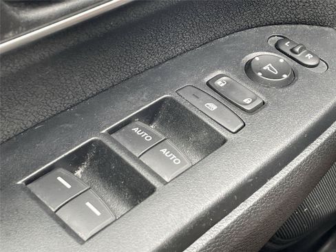 Used 2018 Honda CR-V EX image 18