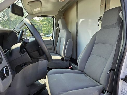 Used 2021 Ford E-350 and Econoline 350 Super Duty w/ Power Windows & Locks Group RWD image 11