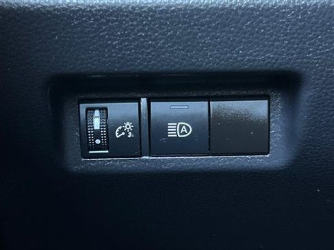 Certified 2024 Toyota RAV4 LE AWD/4WD image 29