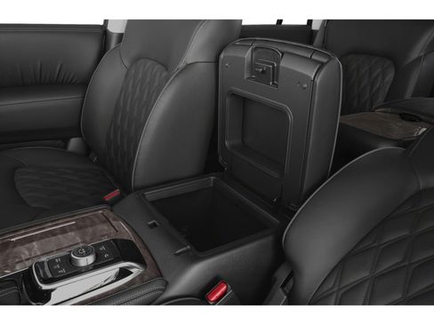 Used 2022 Nissan Armada Platinum w/ Captain's Chairs Package RWD image 9