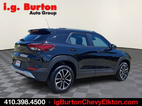 Used 2026 Chevrolet TrailBlazer LT w/ Convenience Package FWD image 6