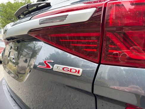 Certified 2021 Kia Seltos S AWD/4WD image 10