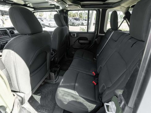 Used 2021 Jeep Wrangler Unlimited Sport image 34