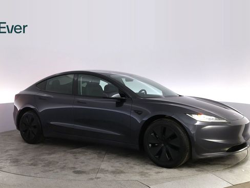 Used 2024 Tesla Model 3 Standard Range RWD image 14
