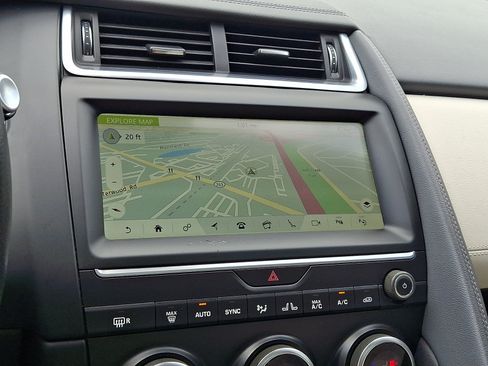 Used 2020 Jaguar E-PACE SE AWD/4WD image 17
