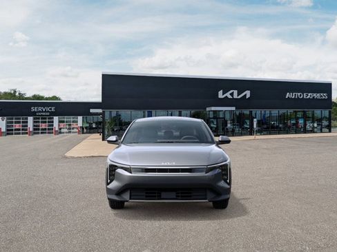 New 2025 Kia K4 EX image 2