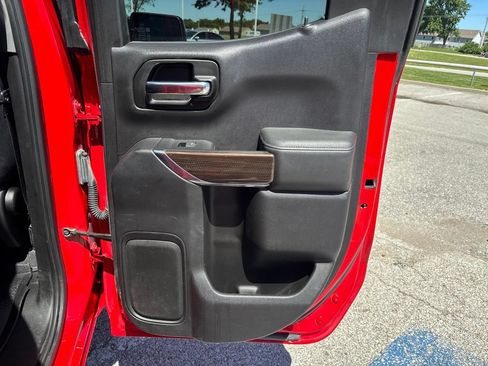 Used 2019 Chevrolet Silverado 1500 RST AWD/4WD image 41