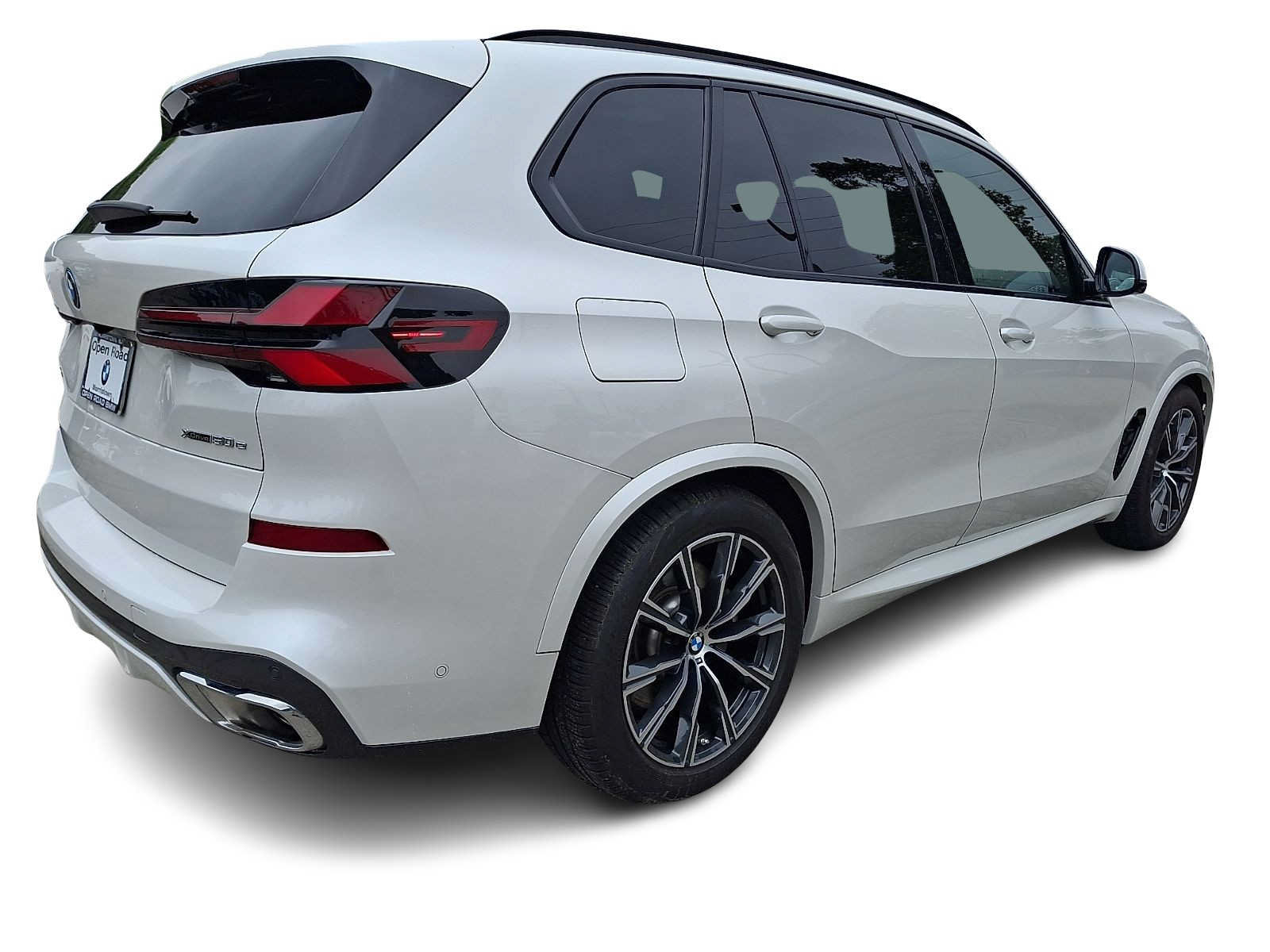 Used 2026 BMW X5 xDrive50e w/ M Sport Package AWD/4WD image 6