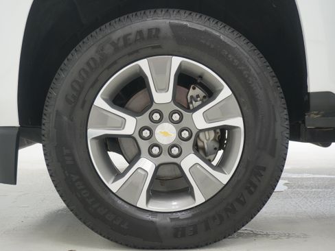 Used 2019 Chevrolet Colorado Z71 AWD/4WD image 29