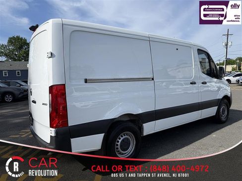 Used 2023 Mercedes-Benz Sprinter 2500 image 7