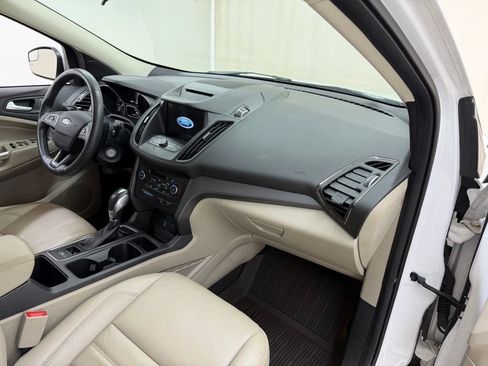 Used 2018 Ford Escape SEL FWD image 12