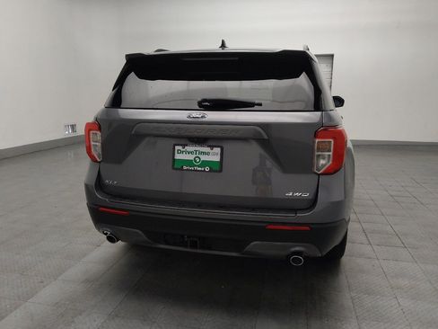 Used 2021 Ford Explorer XLT w/ Equipment Group 202A image 7