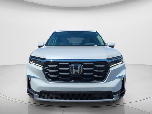 Used 2024 Honda Pilot EX-L image 3