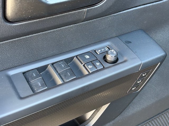 Used 2025 Toyota Sequoia TRD Pro AWD/4WD image 17
