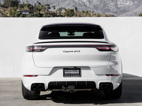 Used 2023 Porsche Cayenne GTS image 6