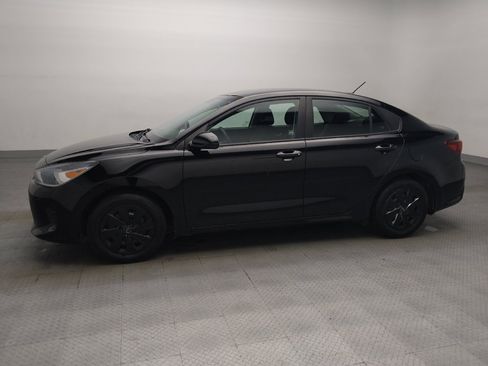 Used 2020 Kia Rio S FWD image 2