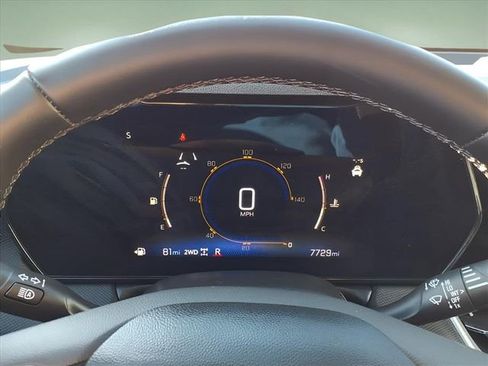 Used 2024 Chevrolet TrailBlazer LT w/ LT Cold Weather Package image 32