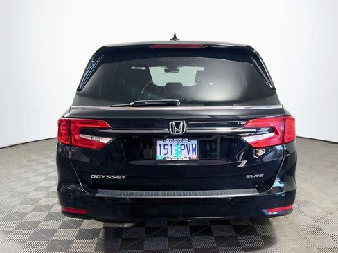 Used 2022 Honda Odyssey Elite image 6