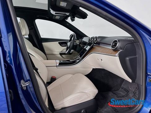 Used 2024 Mercedes-Benz C 300 4MATIC Sedan image 10