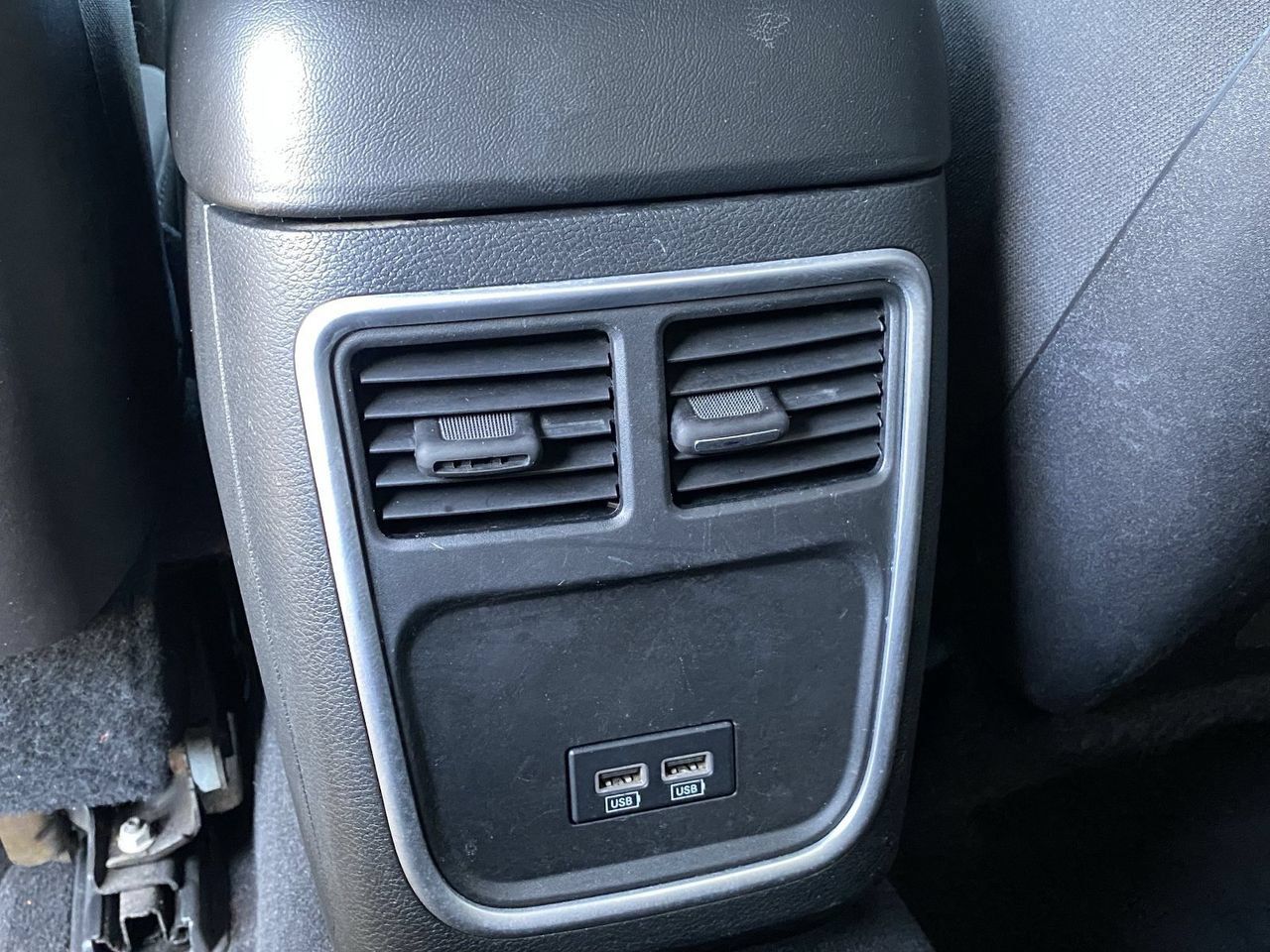 Used 2019 Dodge Charger R/T RWD image 15