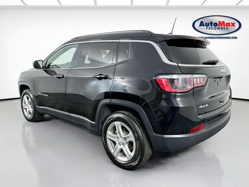 Used 2024 Jeep Compass Latitude AWD/4WD image 5