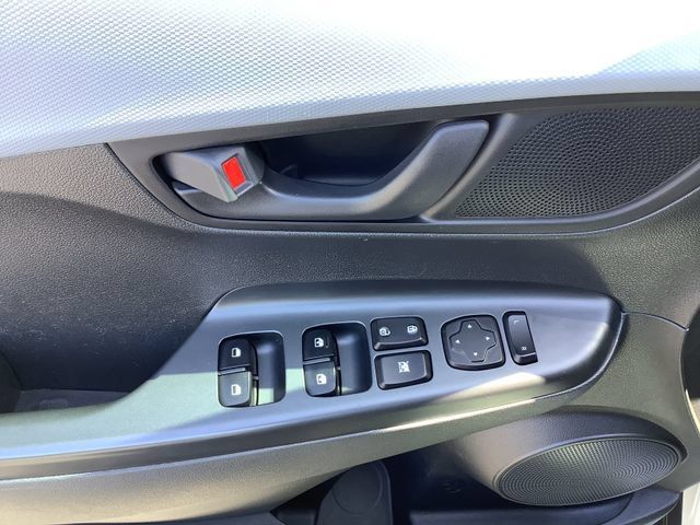 Used 2019 Hyundai Kona SEL FWD image 10
