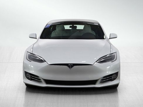 Used 2018 Tesla Model S 75D AWD/4WD image 8