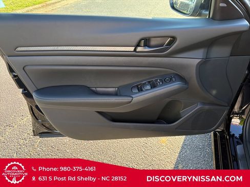 New 2026 Nissan Altima 2.5 SV w/ SV Special Edition Package FWD image 10